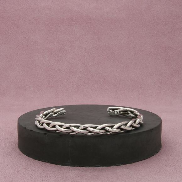 MEXICANA Jewelry - mexico sterling silver vintage braided cuff bracelet size 6.5in